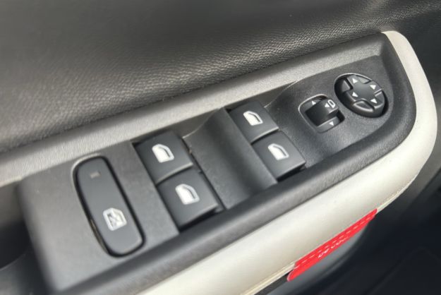 CITROEN C3 AIRCROSS HYBRID 145 E-DSC6 MAX 5P