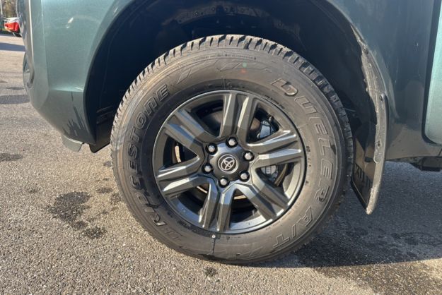 TOYOTA HILUX 2.8 D4-D 204 LEGENDE 4PL BVM6