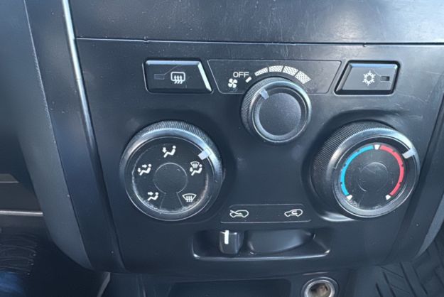 ISUZU D-MAX 1.9 TD 164 CREW CAB SATELLITE