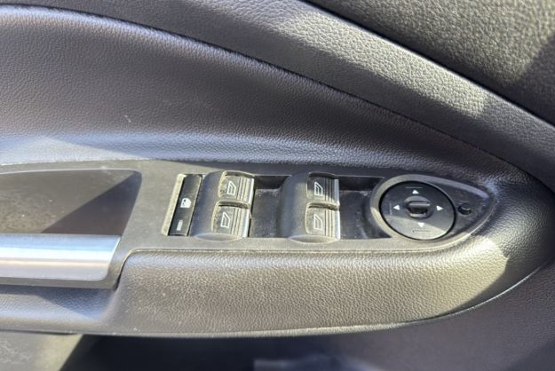 FORD KUGA TDCI 180 ST-LINE 4X4 BVA T.O AWD