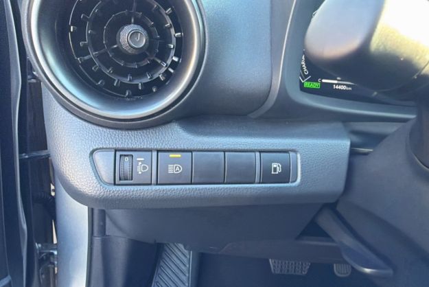 TOYOTA C-HR 1.8 HYBRID140 DESIGN PK HIVER