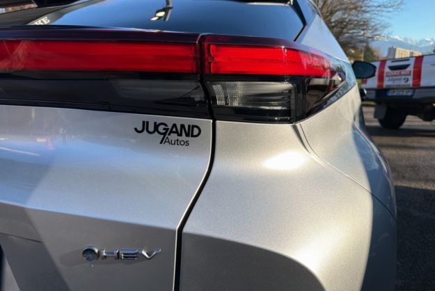 TOYOTA C-HR 1.8 HYBRID140 DESIGN PK HIVER