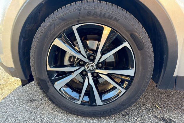 TOYOTA C-HR 1.8 HYBRID140 DESIGN PK HIVER