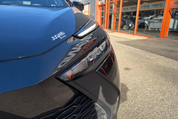 TOYOTA C-HR 1.8 HYBRID140 DESIGN PK HIVER