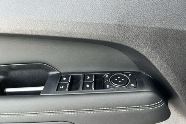 VOLKSWAGEN AMAROK V6 240 BVA10 AVENTURA 4PL