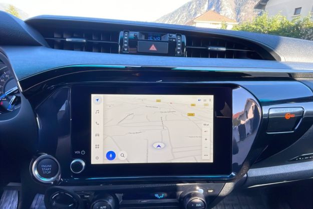 TOYOTA HILUX X-TRA D-4D 204 BVA INVINCIBLE