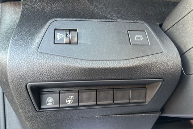 PEUGEOT RIFTER BLUEHDI 130 EAT8 GT PLUS