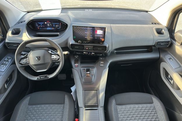 PEUGEOT RIFTER BLUEHDI 130 EAT8 GT PLUS