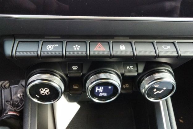 RENAULT CLIO V TCE 90 TECHNO PLUS