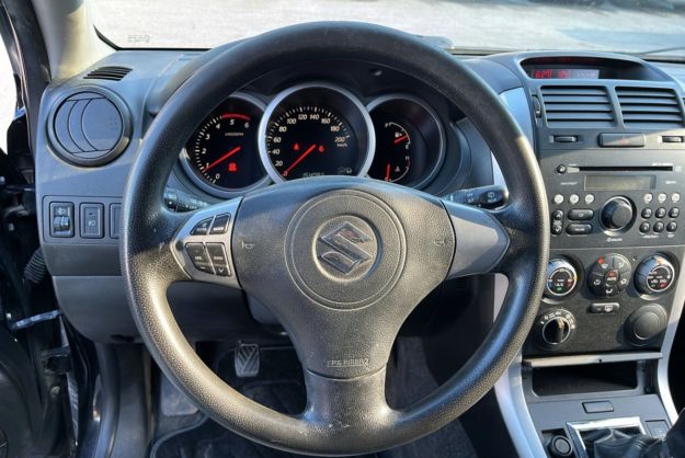 SUZUKI GRAND VITARA 1.9 DDIS 129