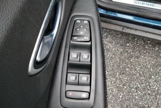 RENAULT SCENIC 1.2 TCE 130CV INTENS