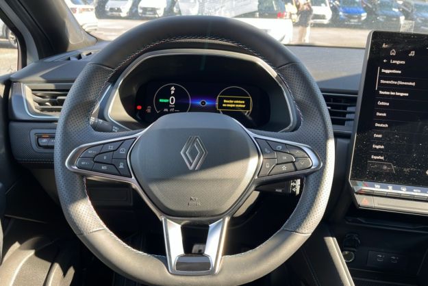 RENAULT CAPTUR E-TECH 160 ESPRIT ALPINE 360