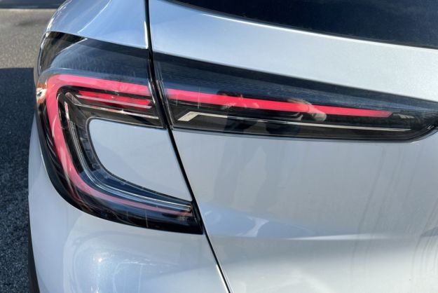 RENAULT CAPTUR E-TECH 160 ESPRIT ALPINE 360