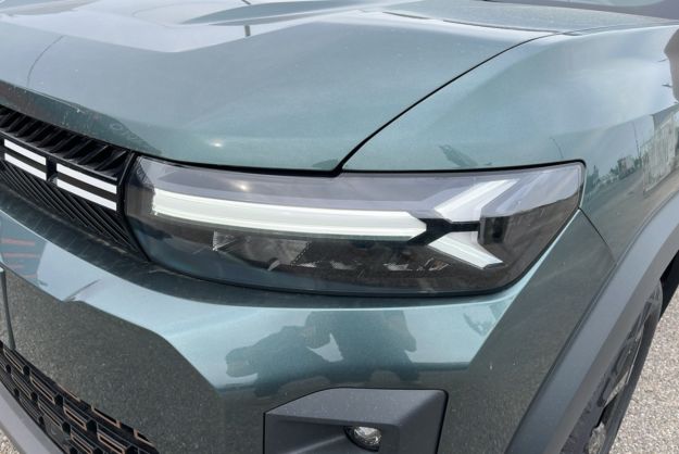 DACIA BIGSTER HYBRID-G 150 4X4 EXTREME PLUS