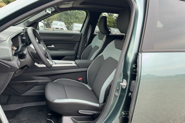 DACIA BIGSTER HYBRID-G 150 4X4 EXTREME PLUS