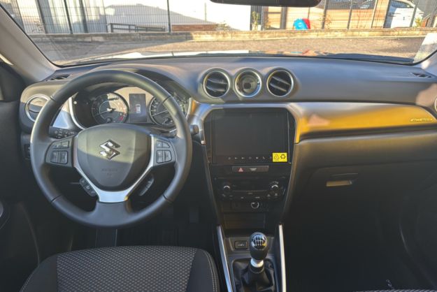 SUZUKI VITARA HYBRID 110 PRIVILEGE ALLGRIP