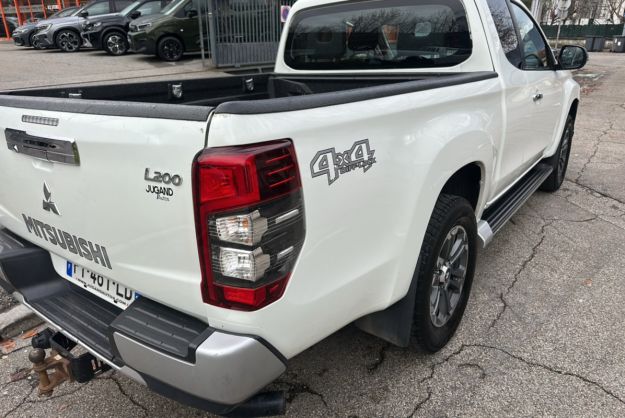 MITSUBISHI L200 III CLUB CAB 2.2 DI-D 150 4WD