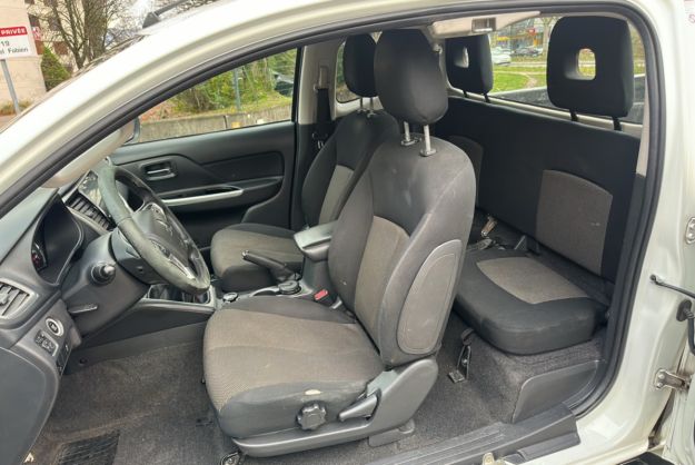 MITSUBISHI L200 III CLUB CAB 2.2 DI-D 150 4WD