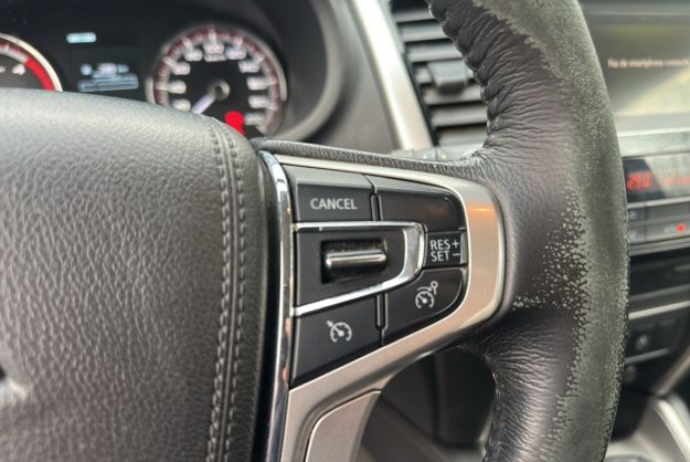 MITSUBISHI L200 III CLUB CAB 2.2 DI-D 150 4WD