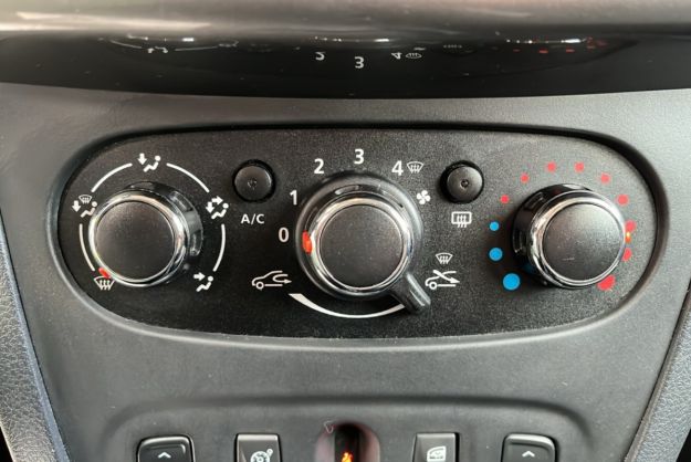 DACIA SANDERO 0.9 TCE 90 STEPWAY