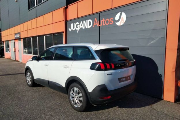 PEUGEOT 5008 1.5 HDI 130 EAT8 ACTIV GPS 7 PLACES