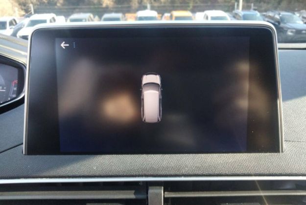 PEUGEOT 5008 1.5 HDI 130 EAT8 ACTIV GPS 7 PLACES