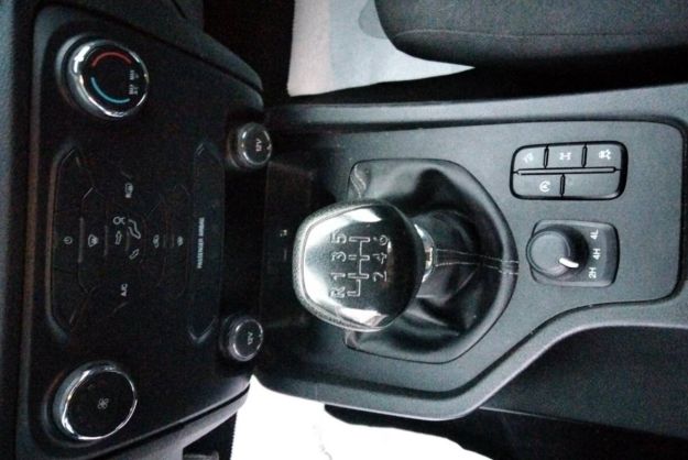 FORD RANGER SUPERCAB 2.0 170 XL OFFROAD