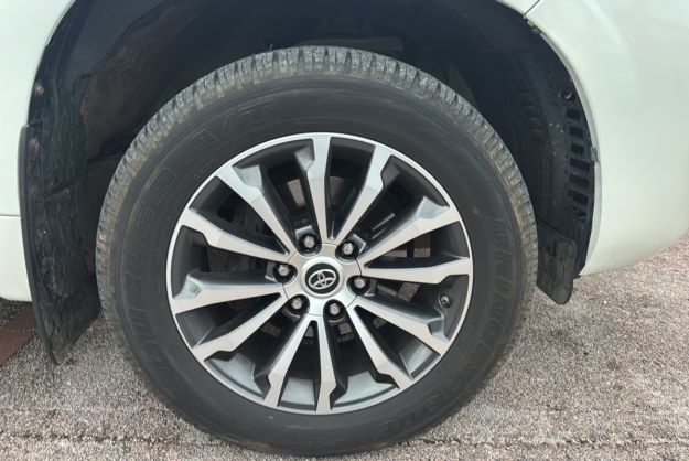 TOYOTA LAND CRUISER GDJ 150 2.8 177 A/T LOUNGE PK TECHNO 