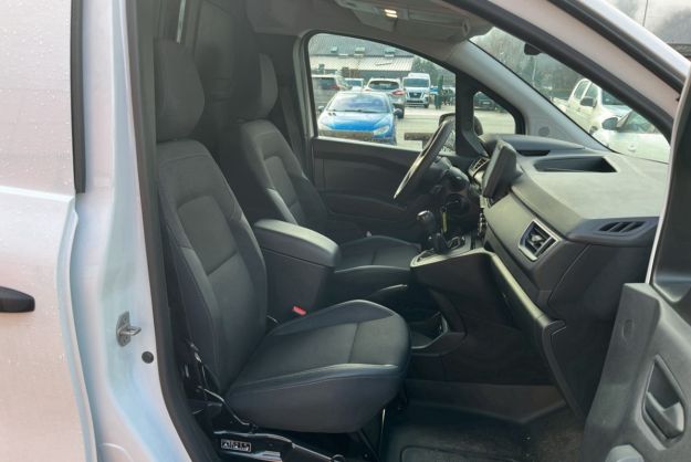 RENAULT KANGOO VAN 1.3 TCE 130