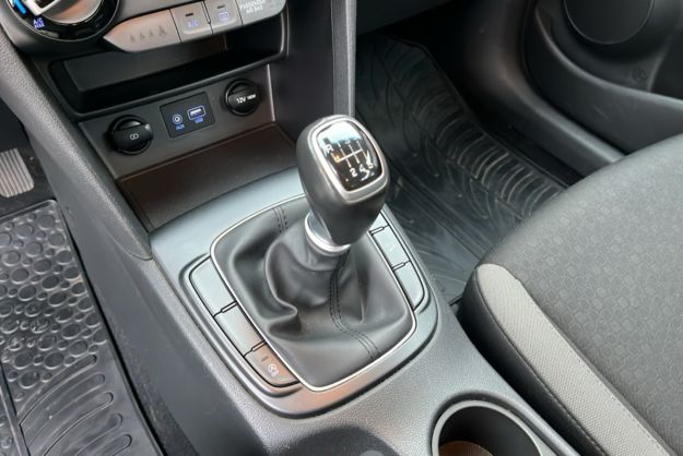 HYUNDAI KONA 1.0 T-GDI 120 INITIA