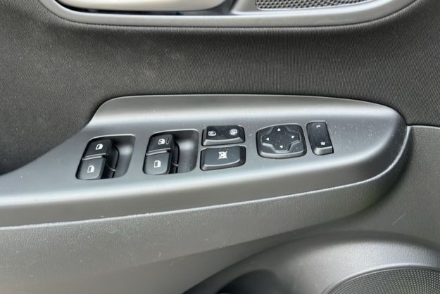 HYUNDAI KONA 1.0 T-GDI 120 INITIA