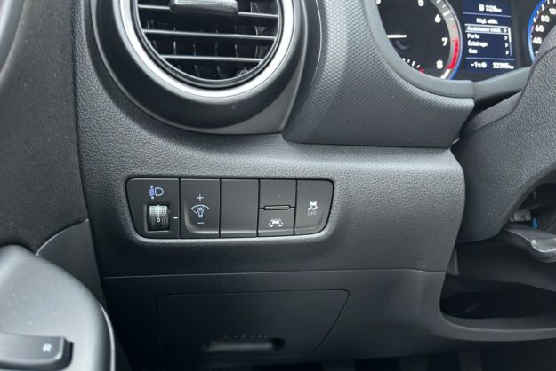 HYUNDAI KONA 1.0 T-GDI 120 INITIA