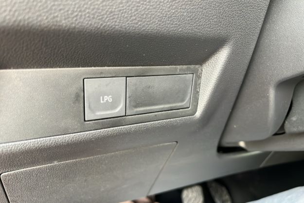 RENAULT CAPTUR NOUVEAU ECO-G 100 TECHNO PLUS