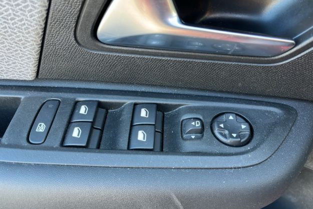 CITROEN C4 1.2 130 PLUS BVM6