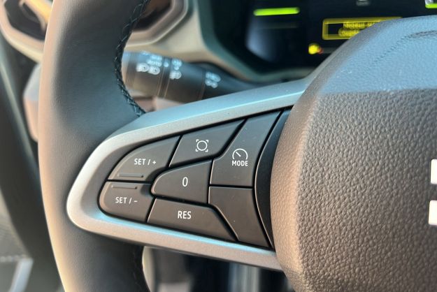 DACIA DUSTER HYBRID-G 150 4X4 EXTREME PLUS