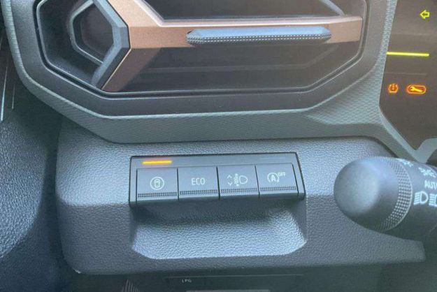 DACIA DUSTER HYBRID-G 150 4X4 EXTREME PLUS