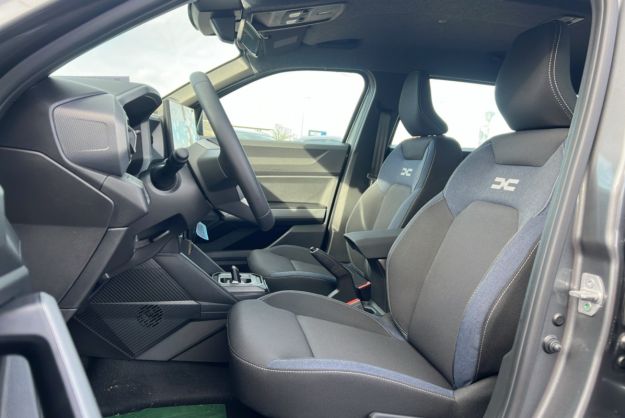 DACIA DUSTER HYBRID 155 EXPRESSION