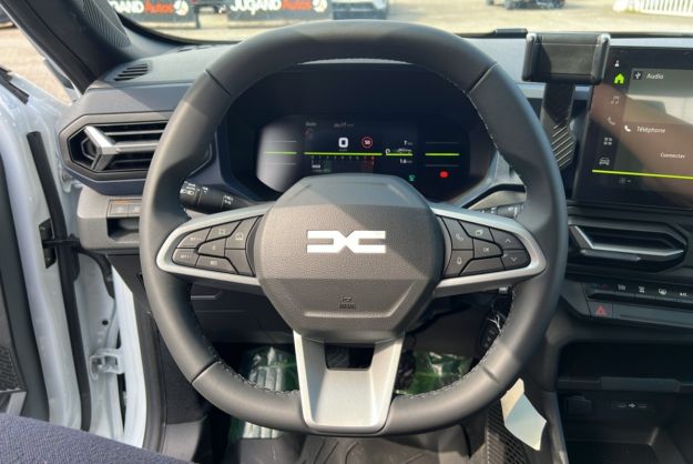 DACIA DUSTER MILD HYBRID 130 4X4 EXPRESSION