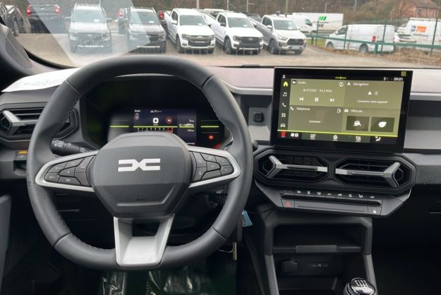 DACIA DUSTER MILD HYBRID 130 4X4 EXPRESSION