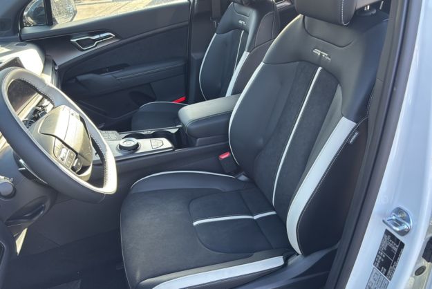 KIA SPORTAGE 1.6 T-GDI HEV 239 GT TOIT PANO