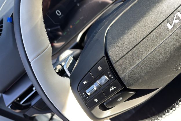 KIA SPORTAGE 1.6 T-GDI HEV 239 GT TOIT PANO