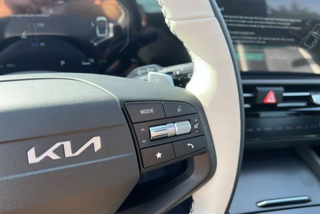 KIA SPORTAGE 1.6 T-GDI HEV 239 GT TOIT PANO