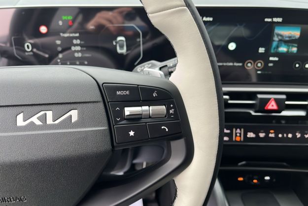 KIA SPORTAGE 1.6 T-GDI HEV 239 GT TOIT PANO