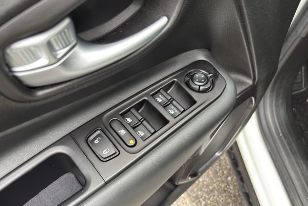 JEEP RENEGADE 1.3 TURBO T4 PHEV 4XE AT6 190