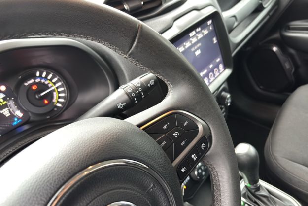 JEEP RENEGADE 1.3 TURBO T4 PHEV 4XE AT6 190