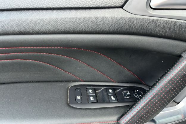 PEUGEOT 308 SW SW 2.0 HDI 180 GT EAT8 SURÉQUIPÉ