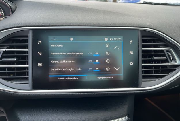 PEUGEOT 308 SW SW 2.0 HDI 180 GT EAT8 SURÉQUIPÉ