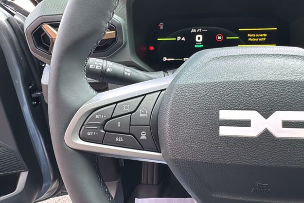 DACIA BIGSTER HYBRID 155 EXTREME PLUS