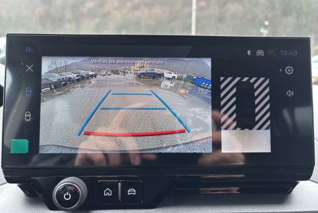 PEUGEOT RIFTER BLUEHDI 130 EAT8 ALLURE