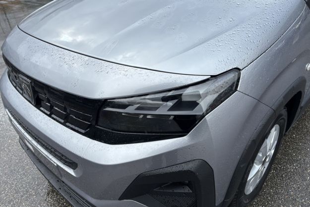 PEUGEOT RIFTER BLUEHDI 130 EAT8 ALLURE